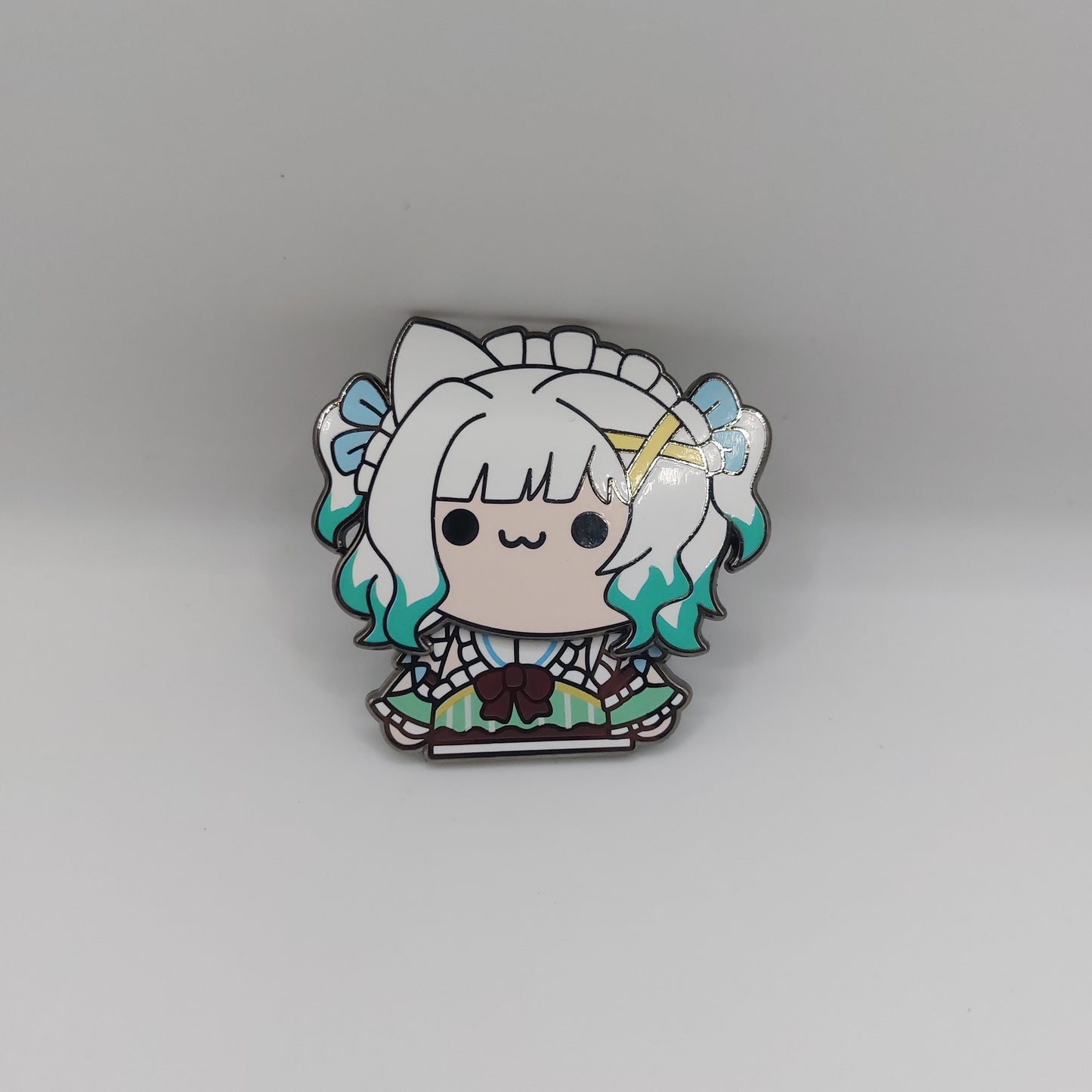 Maid Mint - Moving fidget toy hard enamel pin