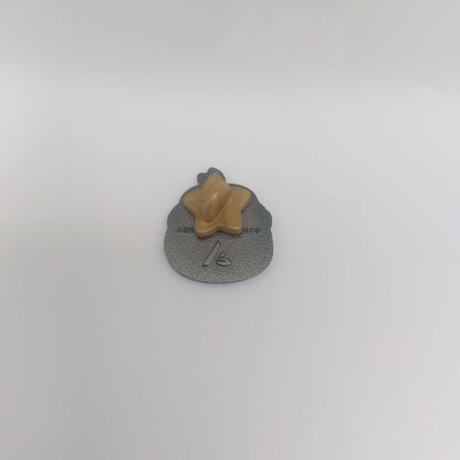 Clucks (Clover Mascot) - mini pin