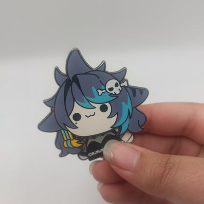 Mako - Moving fidget toy hard enamel pin