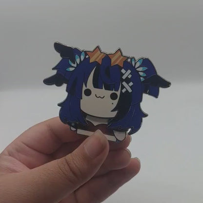 Isaa - Moving fidget toy hard enamel pin