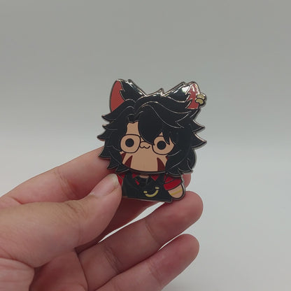 Taiga Chama - Moving fidget toy hard enamel pin